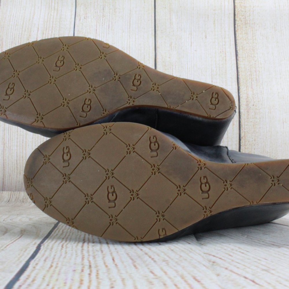 UGG High Heel Ankle Side Zip Booties Size 7.5 - Picture 4 of 16